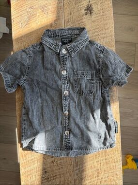 Little Bipsy Washed Gray Short-Sleeve Button-Down Shirt